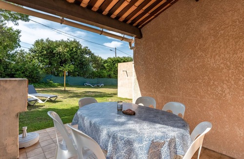 Sagone Maison | La Pinède, bungalow 6 pers. by Interhome