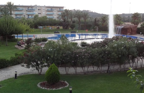 La Pineda Appartement | La Pineda : appartement résidentiel, piscine, 200 m plage, Port Aventura, paddle-tennis, mini-golf, pétanque, basket, football...