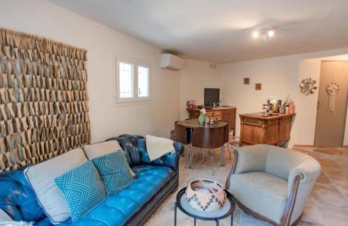 Faucon Maison | La Pinede