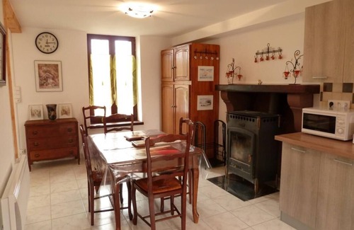 La Celle-en-Morvan Maison | La Place - CELLE-EN-MORVAN (LA)