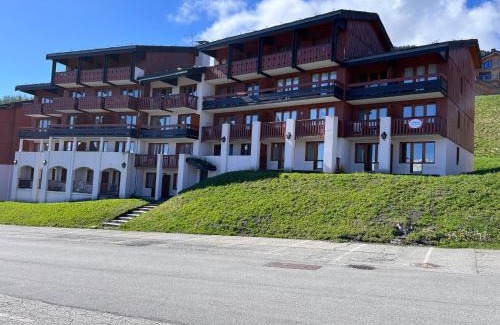 Bellentre Appartement | La Plagne Appartement au pied des pistes avec vue Mont Blanc