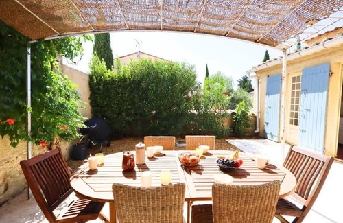 Sainte-Cecile-les-Vignes Maison | La Pompeta - Swimming pool - Wifi - Garden - Terraces