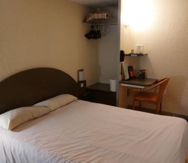Pouance Hôtel | La Porte Angevine