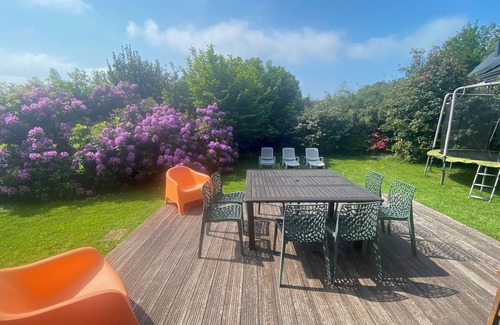 Villainville Villa | Gîte with covered/heated swimming pool and wooden sauna auxportesdetretat.fr