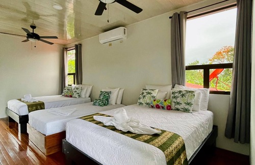 Boca Arenal Maison | La Poza farm, A Garden Retreat