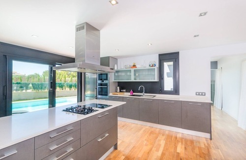 Sa Torre Villa | La Primera - Villa Con Piscina Privada En Sa Torre