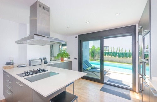 Sa Torre Villa | La Primera - Villa Con Piscina Privada En Sa Torre