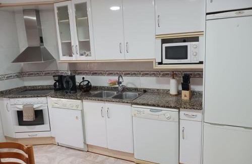 Cardenas Appartement | La puerta del Valle Gran piso de 130 m entero para ti y tu familia o amigos