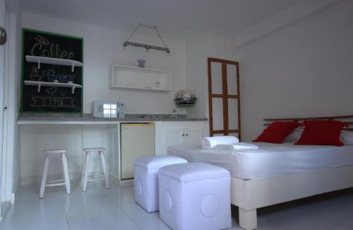 Ciudad Nueva Maison | La Puerta Roja Guest House