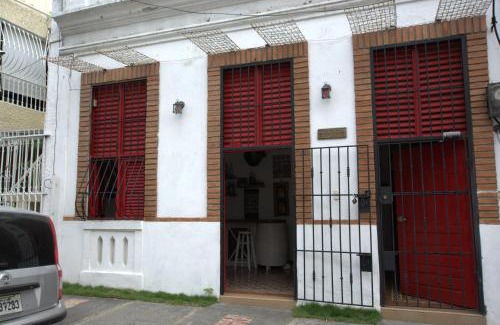 Ciudad Nueva Maison | La Puerta Roja Guest House