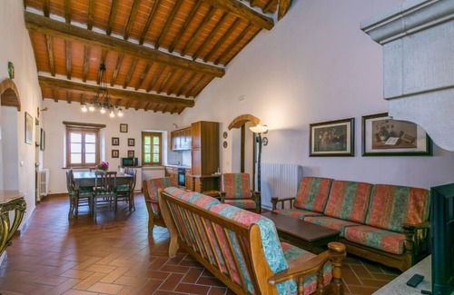 Pieve a Presciano Maison | La Querciolaia by Interhome