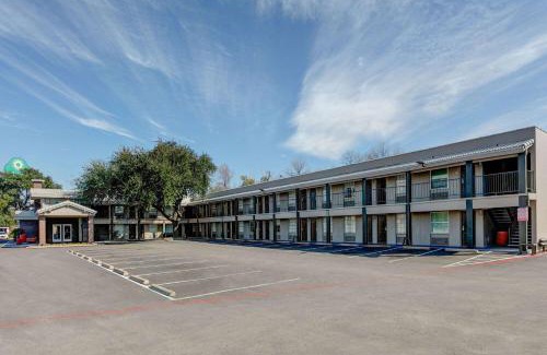 Knox - Henderson Hôtel | La Quinta Inn by Wyndham Dallas Uptown