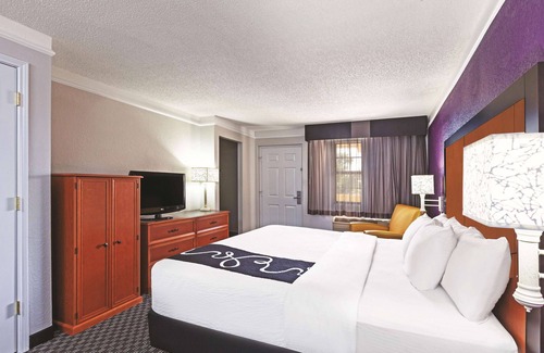 Midland Hôtel | La Quinta Inn by Wyndham Midland