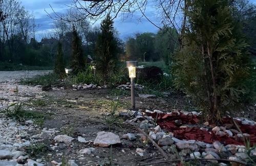 Campulung Chalet De Ski | La Râu-At the River - Fairytale cottage - 2 Private Chalets, Forest, 1 Ha