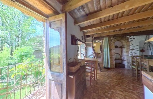 Rivert Maison | La Rectoria de Rivert - Rural Holiday Accomodation