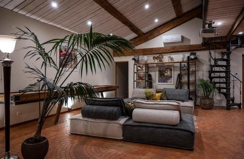 Le Somail Maison | La Remise Penthouse