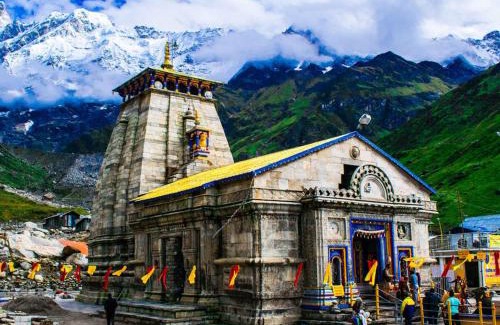 Guptkashi Hôtel | LA Riqueza Sushanti Retreat - Mountain View Rooms with Balcony # Pure Veg Restaurant # Jain Food Available # Parking # Customer's choice Hotel