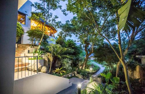 Nelspruit Maison | La Roca Guest House