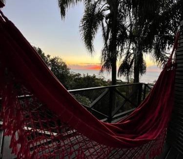 Praia do Rosa Maison | La Roca House
