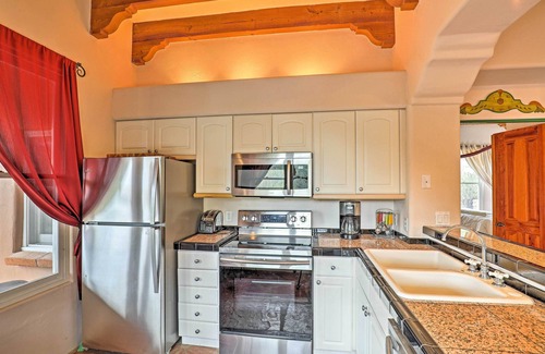 Tucson Maison | 'La Roca' Tucson Home w / Patio & vues panoramiques sur Mtn!