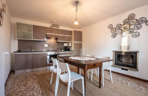 Vanara Maison | La Rocchetta 1915 by Interhome