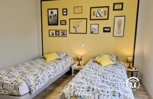Cosse-le-Vivien Maison | La Rose Trémière, 6 personnes