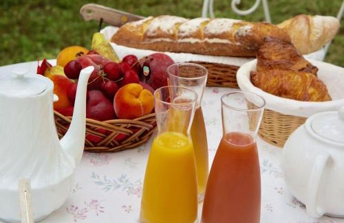Moussoulens Lit Et Petit-Déjeuner | La Rougeanne