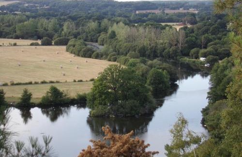 Bains-sur-Oust Autre | La Roulotte CHAINOUX
