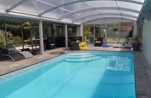 Doue-en-Anjou Maison | La Roulotte du Domaine de Meigné
