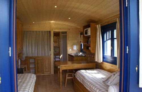 Doue-en-Anjou Maison | La Roulotte du Domaine de Meigné
