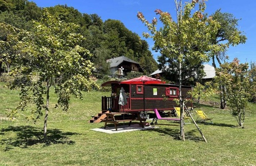 Allondaz Maison | LA ROULOTTE DU GRAND PRE