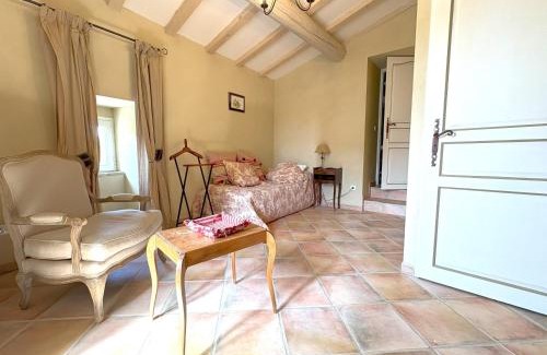 Garrigues Appartement | La Roumanières