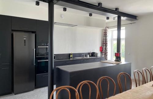 Frasnes-lez-Gosselies Maison | La ruche - maison de 10 à 15 personnes - La Ferme du Try