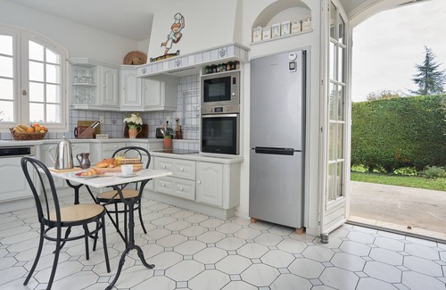 Chagny Maison | La Sérénité - Superbe maison avec piscine chauffée en bordure du vignoble du Rully