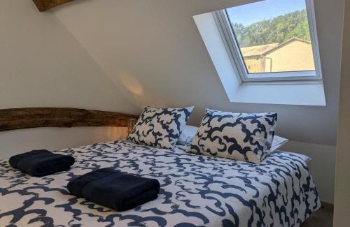 Burnand Maison | La Saugeraie - Renovated cottage for 2 in historic village