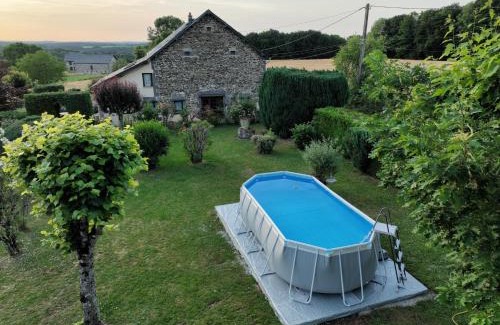 Bourg-Lastic Maison | La Servolle