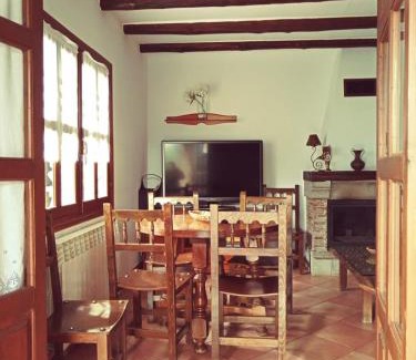 Perales del Puerto Maison | La Simona Casa Rural
