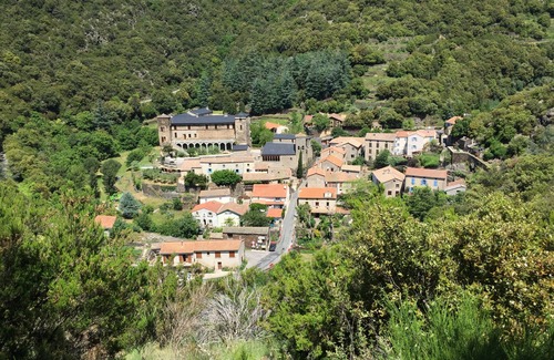 Labastide-Esparbairenque Maison | La Source - Mountain Getaway - Southern France