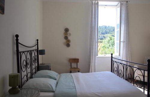 Saint-Chinian Appartement | La Souche Chambres et Table d'Hôtes