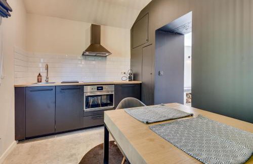 Roy Maison | La Source - Love Nest