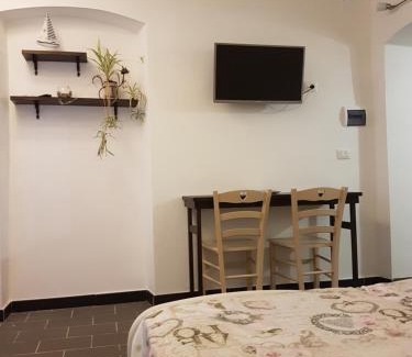 Le Grazie Appartement | La Stanzetta Dei Rosa