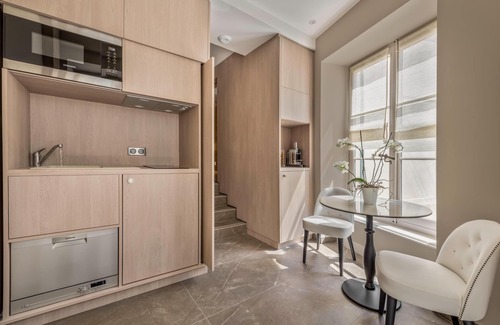 Saint-Rambert Appartement | Suite Rez-de-Jardin.