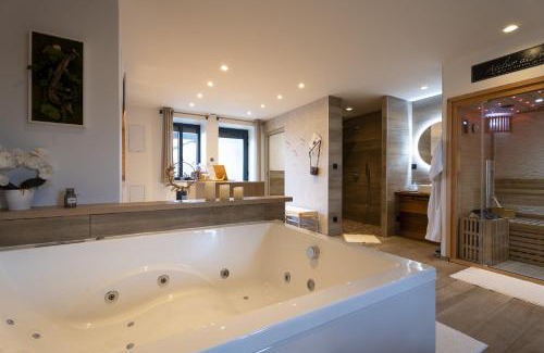 Saint-Laurent-dAndenay Maison | La Suite Bien Être & Luxe au Domaine du Moulin