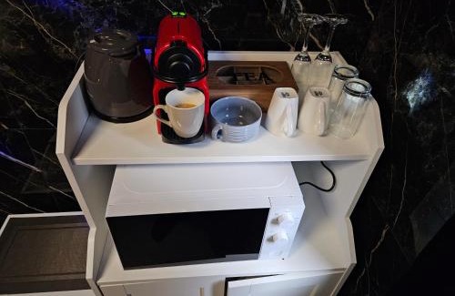 Jemeppe-sur-Meuse Appartement | La Suite Gold Jacuzzi