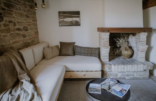 Arcevia Appartement | La suite in piazza in Borgo Loretello