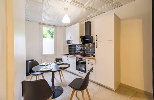Guingamp Appartement | La Suite Royale Bien-etre, Spa et Sauna