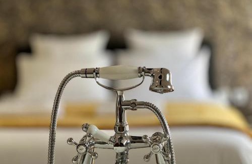 Montlucon Appartement | La Suite - Villa Valmy - Hypercentre - Gare SNCF