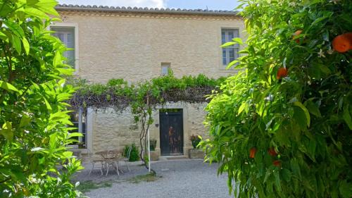 Vergeze Maison | La Taniere 16 couchages