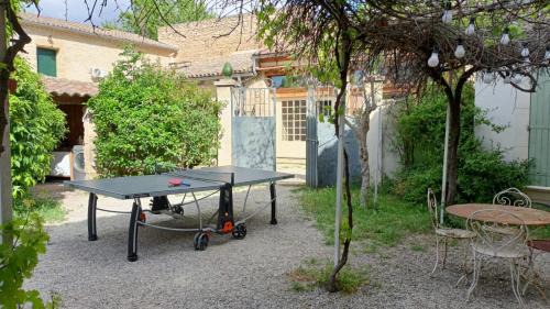 Vergeze Maison | La Taniere 16 couchages