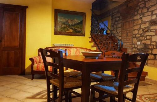 Morcone Maison | La Taverna